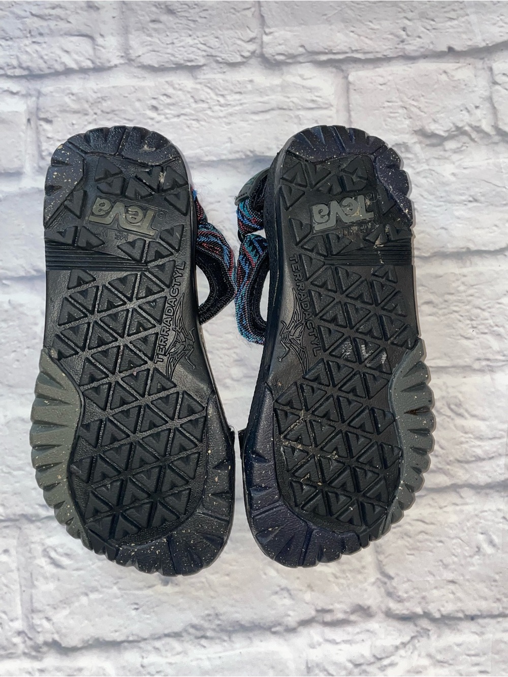 Teva Terradactyl Black and Blue Patterned Adventure Sandals Size 7 - Picture 8 of 10